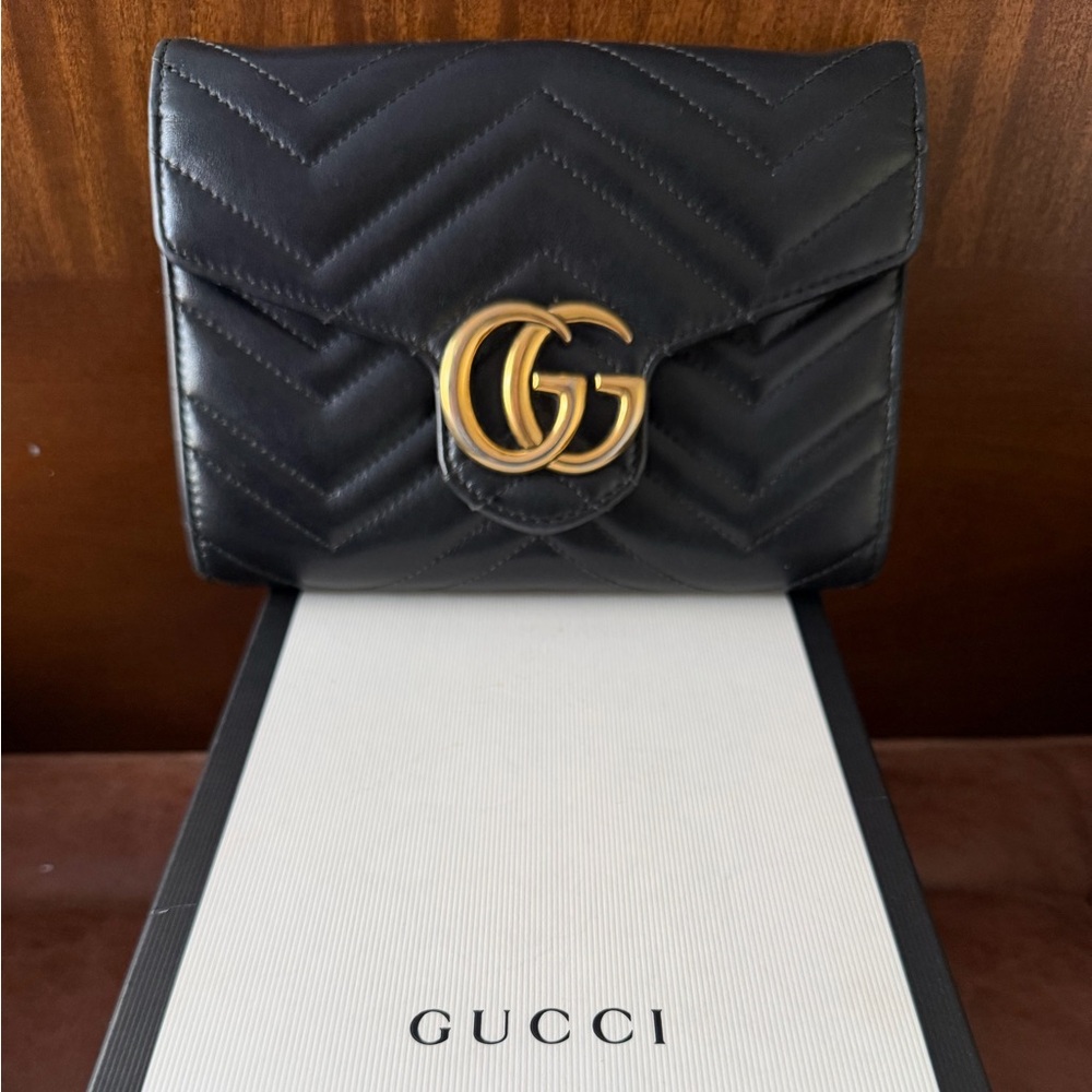 Gucci Marmont Black Leather Wallet on Chain